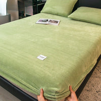HKM-201811 Milk Fiber All-Inclusive Non-Slip Velvet Fitted Sheet Set - Multiple Sizes Available