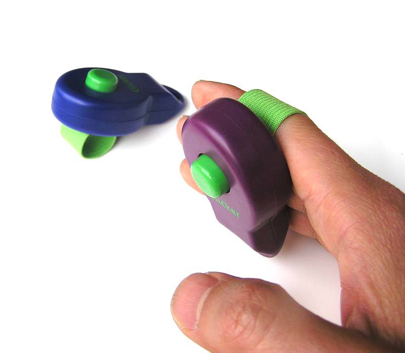 HKM-2021949 Pet Training Rattle Stick - Purple and Blue Options