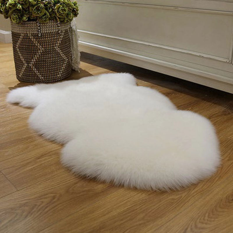 HKM-203475 Luxurious Australian Pure White Lambskin Wool Carpet - Long-Haired, 100mm Thick, 7 Sq Ft