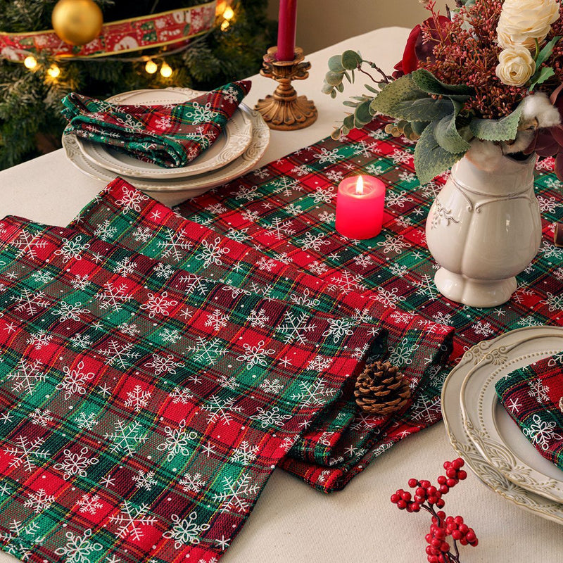 HKM-206227 Christmas Plaid Table Runner - Insulated Fabric for Holiday Dining - Multiple Sizes Available