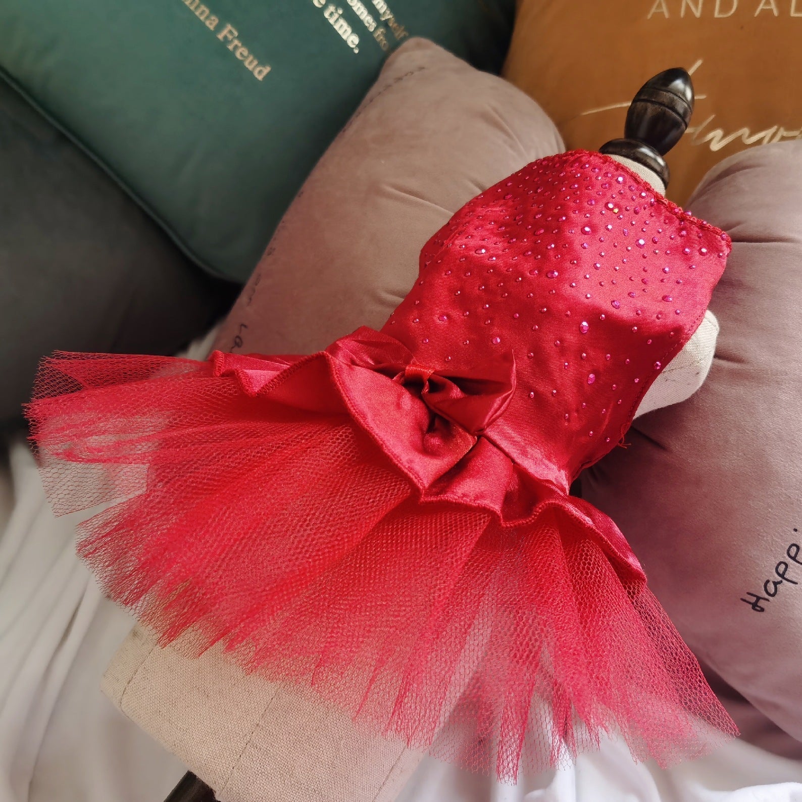HKM-2090813 Elegant Artificial Silk Skirt for Pets - Available in Multiple Sizes