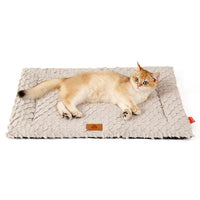 HKM-209747 Soft Wool Dog Cushion with Fish Scale Pattern - Cozy Sleeping Pad for Cats and Dogs in Autumn and Winter