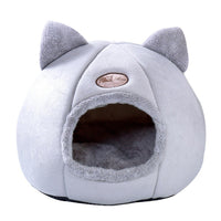 HKM-2116925 Large Fully Enclosed Winter Nest for Cats - Warm and Cold Proof Sofa Design