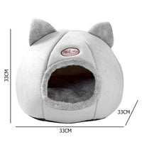 HKM-2116925 Large Fully Enclosed Winter Nest for Cats - Warm and Cold Proof Sofa Design