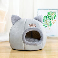 HKM-2116925 Large Fully Enclosed Winter Nest for Cats - Warm and Cold Proof Sofa Design