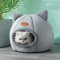 HKM-2116925 Large Fully Enclosed Winter Nest for Cats - Warm and Cold Proof Sofa Design