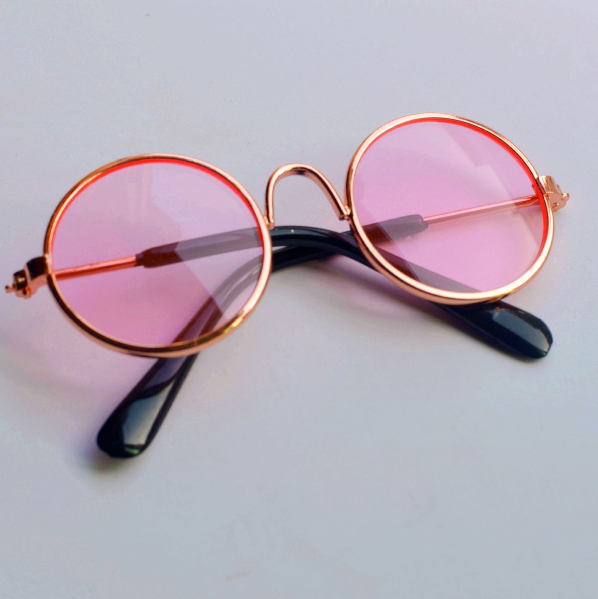 HKM-2126781 Pet Photo Glasses - Stylish Plastic Accessory for Captivating Pet Portraits