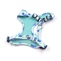 HKM-2145725 Breathable Blueberry Pet Vest for Dogs - Comfortable Chest Strap for Outdoor Adventures