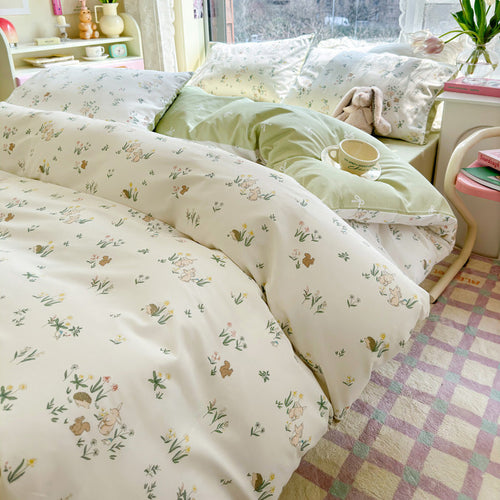 HKM-217619 Cotton Quilt Cover Set with Plant and Flower Pattern - Small Size (Duvet Cover, Bedsheet, Pillowcase)