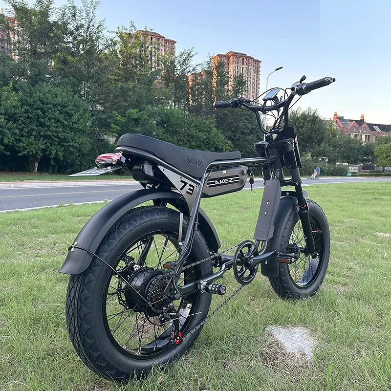 HKM-217747 750W Electric Fat Tire E-Bike for City and Mountain Riding, 20 Inch, 7-Speed, Disc Brakes, Grey