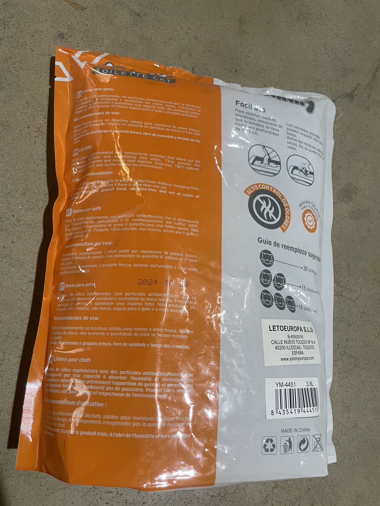 HKM-2192573 Crystal Cat Litter, 3.8L - Premium Absorbent & Odor Control Formula
