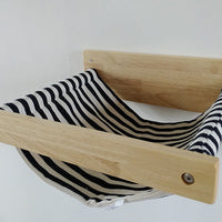 HKM-2193981 Wall-Mounted Wooden Cat Hammock for Cozy Resting Spaces