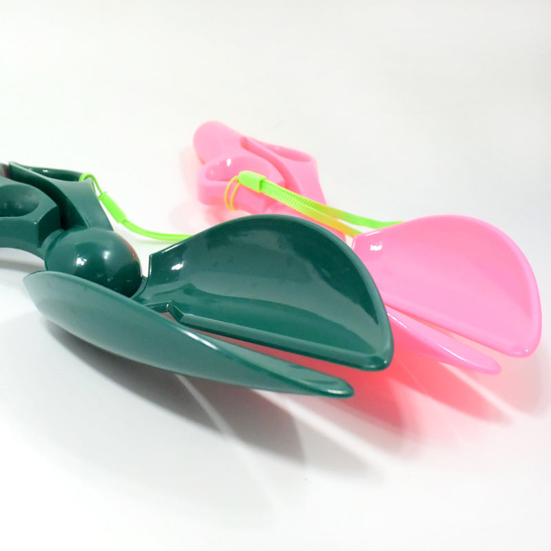 HKM-2196285 Dog Poop Clipping Tool with Handle - Hygienic Scissors Style Scoop in Blue, Green, Gray, and Pink
