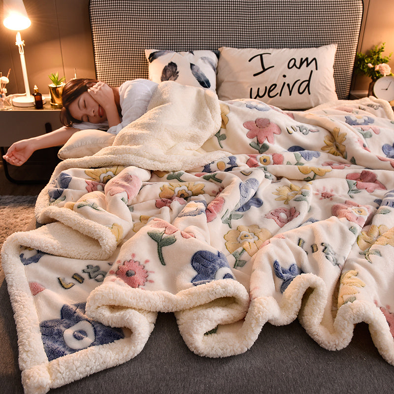 HKM-223891 Cozy Cartoon Animation Double Blanket - Thick Polyester Quilt, Multiple Sizes Available