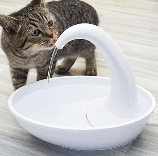 HKM-2262077 Automatic Cat Water Fountain Dispenser with Silent Pump and Easy-Clean Design, 2.36L Capacity