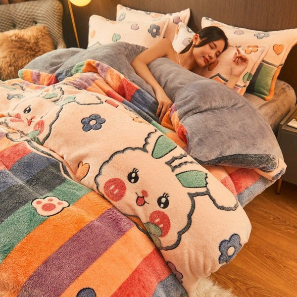 HKM-226707 Flannel Velvet Winter Bedding Set with Snowflake Design - Available in Multiple Sizes