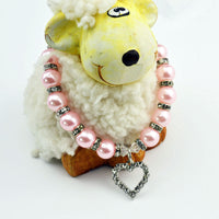 HKM-2285885 Elegant Imitation Pearl Pet Necklace with Alloy Pendant and Rhinestone Accents