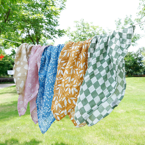 HKM-230739 Soft Cotton Gauze Saliva Towels for Babies - Sets of 5 in Various Patterns
