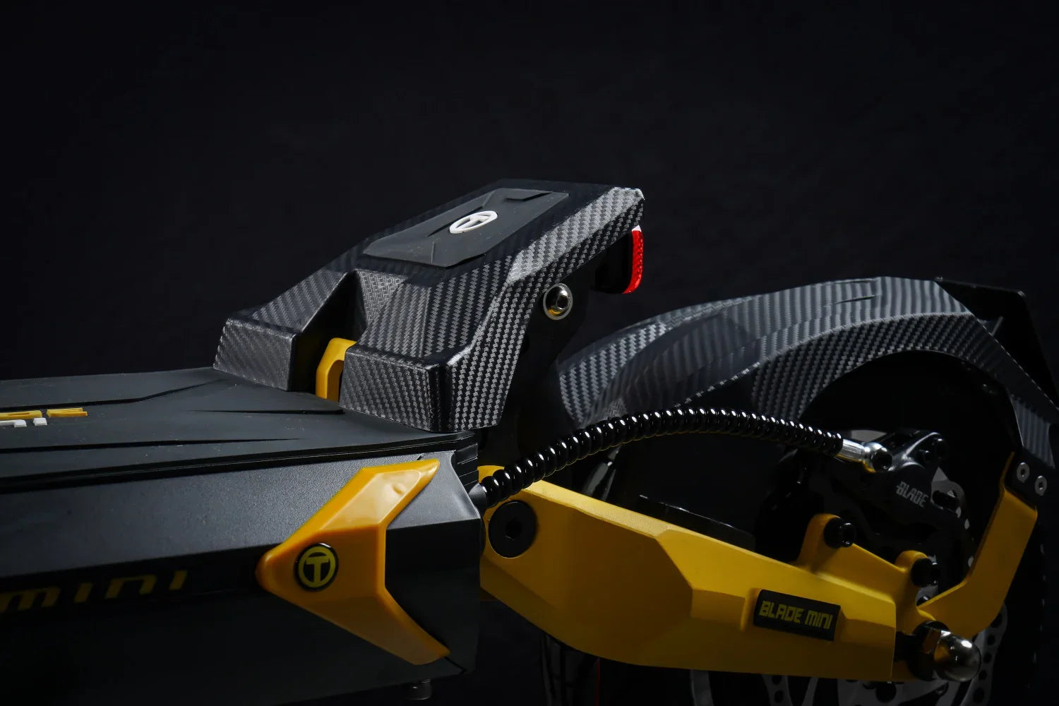 HKM-231827 Teverun Blade Mini Electric Scooter 60V 27AH Battery Dual Motor 70KM/H Speed with Hydraulic Disc Brakes
