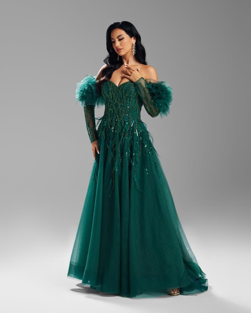 HKM-234323 Elegant Green Evening Gown for Women - Timeless Formal Dress Perfect for Special Occasions