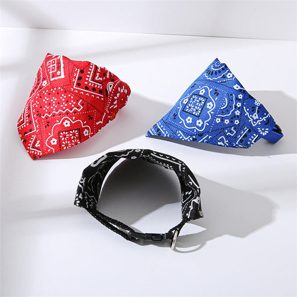 HKM-2350781 Adjustable Triangle Print Pet Collar in Red, Blue, Black, Pink for Stylish Comfort