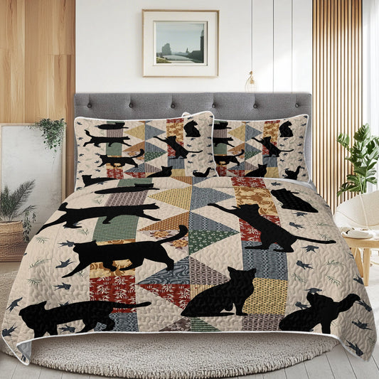 HKM-238227 Black Cat Multi-Posture 3D Quilt Set with 2 Pillow Shams - All Season Bedding for Queen and King Sizes