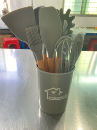 HKM-243539 Non-Stick Silicone Kitchen Utensil Set for Home Cooking