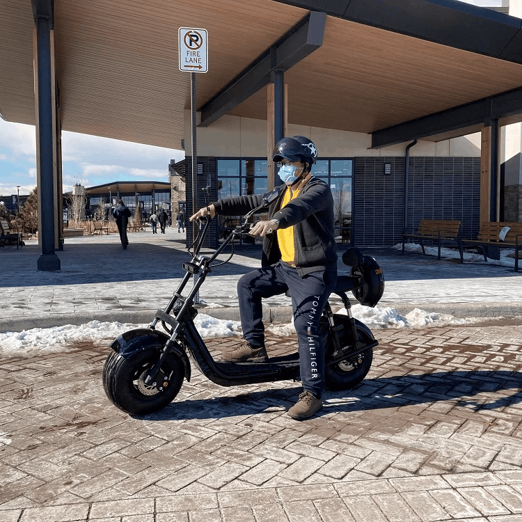HKM-244179 Powerful 2000W Fat Tire Electric Scooter with 60V Battery, 60-80km Range and Max Speed of 65km/h