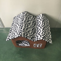 HKM-2462653 Winter Pet Kennel Double Roof Dog House ¨C Durable Cloth with Spacious Design (55x40x42 cm)