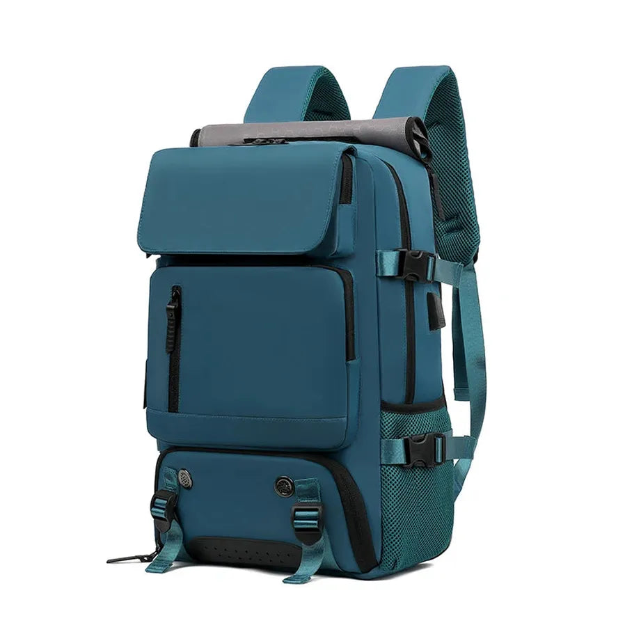HKM-247507 Waterproof 17 Inch Backpack with Shoe Compartment and USB Port for School and Travel