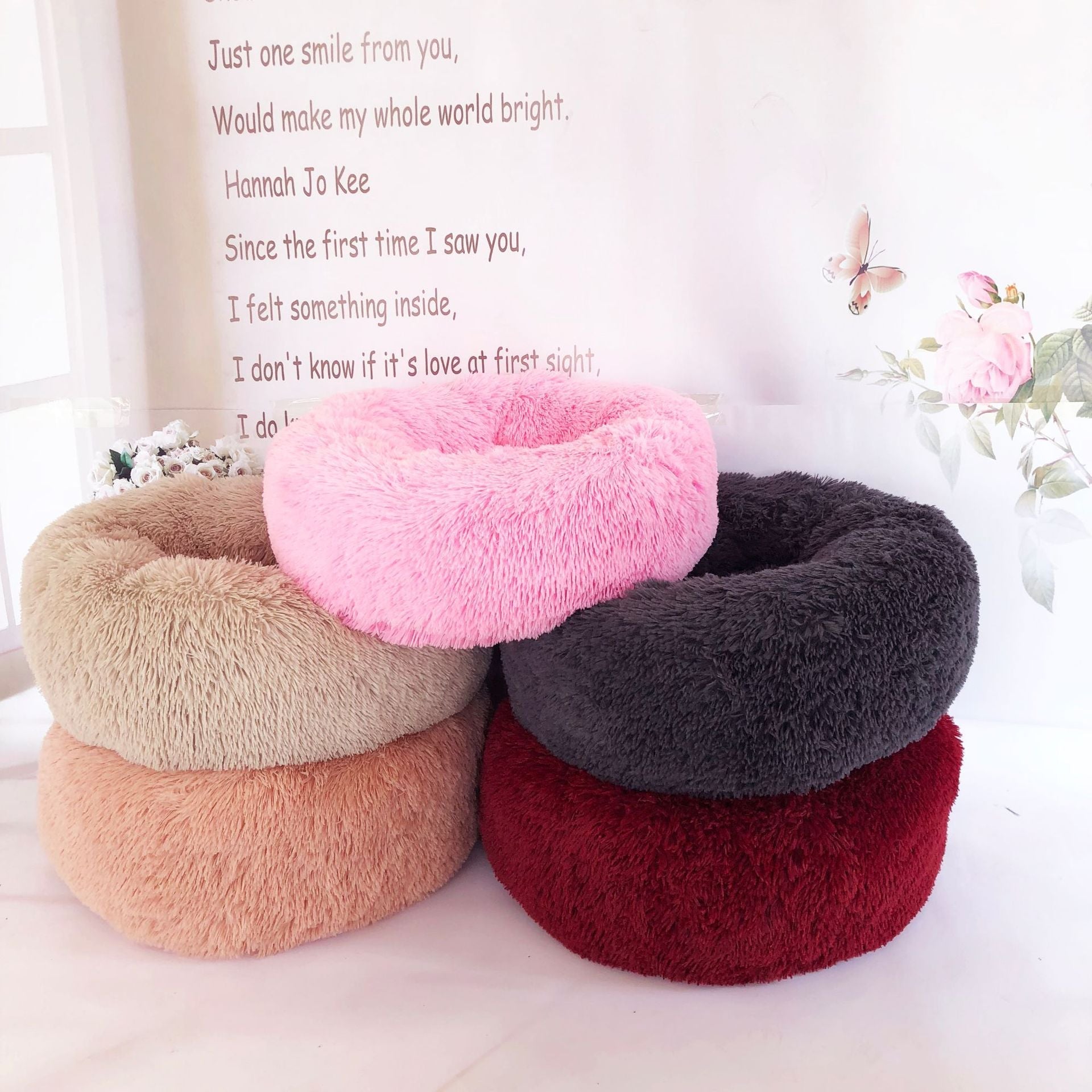 HKM-2495421 Cozy Round Plush Pet Bed for Small Dogs and Cats - Soft Calming Nest Mat