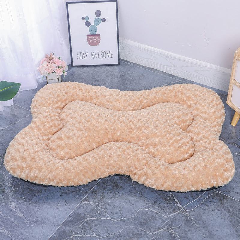HKM-2502973 Universal Rose Pattern Plush Pet Mat for Dogs and Cats in Various Sizes and Colors