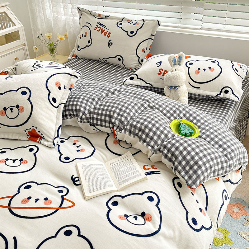 HKM-252691 Winter Coral Velvet Four-Piece Bedding Set with Fun Patterns and Soft Material