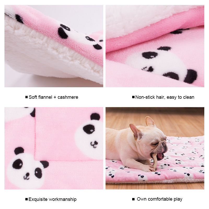 HKM-2541501 Cute Cartoon Lamb Cashmere and Flannel Universal Dog Mat