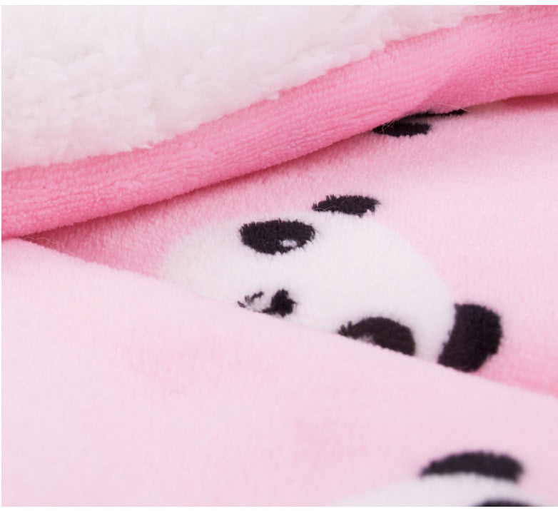 HKM-2541501 Cute Cartoon Lamb Cashmere and Flannel Universal Dog Mat
