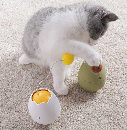 HKM-255379 Cat Knot Toy for Playtime | Plastic with Cotton Ball | 7x7x9cm | Requires 2 AA Batteries
