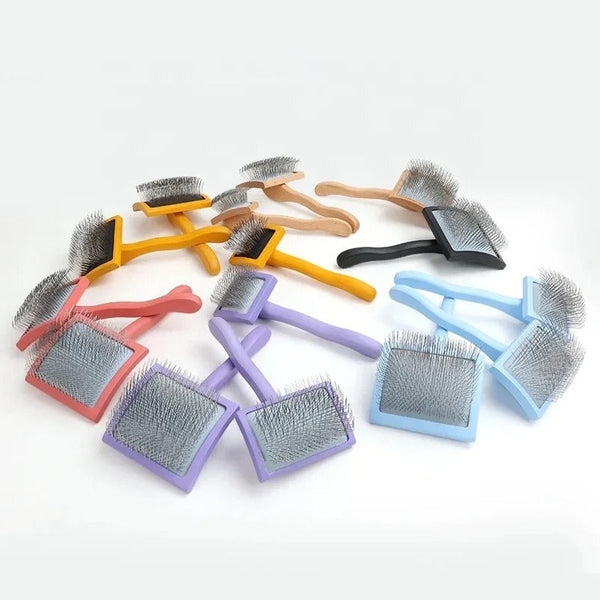 HKM-2562493 Solid Wood Pet Comb with Rubber Effect ¨C Various Sizes and Colors for Cats and Dogs