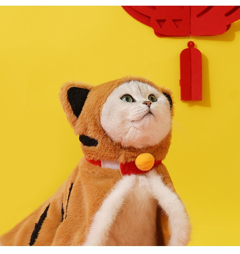 HKM-2567229 Cozy Tiger Spot Thickened Plush Cloak for Small Dogs