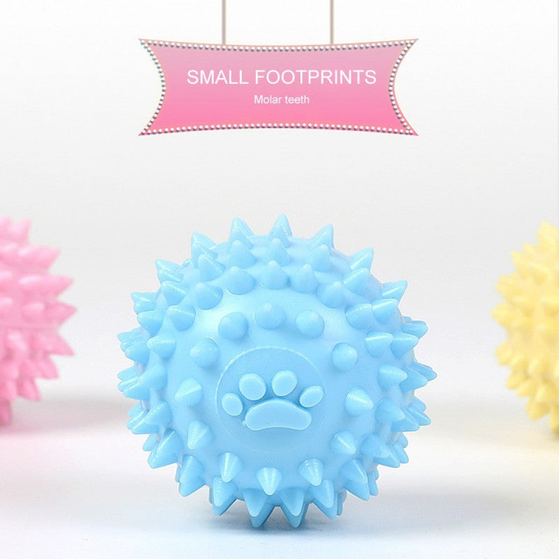 HKM-2579645 Interactive Rubber Chew Ball for Dogs and Cats - Tooth Cleaning and Durable Design - 6cm Pet Toy