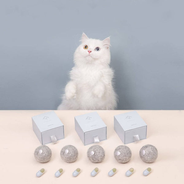 HKM-2600253 Cat Pure Wool Catnip Toy Capsules with Adjustable Mint Filling - Fun and Durable Play Balls