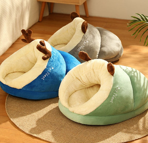 HKM-2620733 Cozy Warm Velvet Padded Dog Nest in Various Colors and Sizes