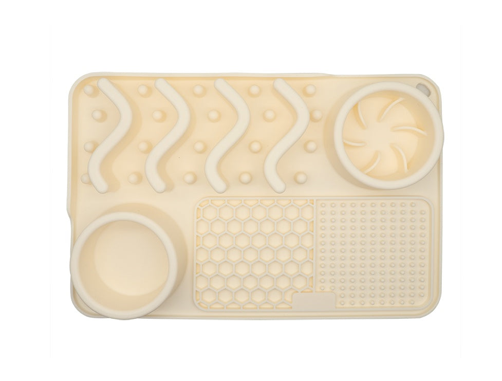HKM-2634045 Multi-Functional Silicone Pet Licking Mat for Slow Feeding and Outdoor Use
