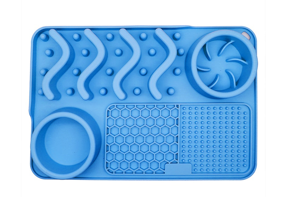HKM-2634045 Multi-Functional Silicone Pet Licking Mat for Slow Feeding and Outdoor Use