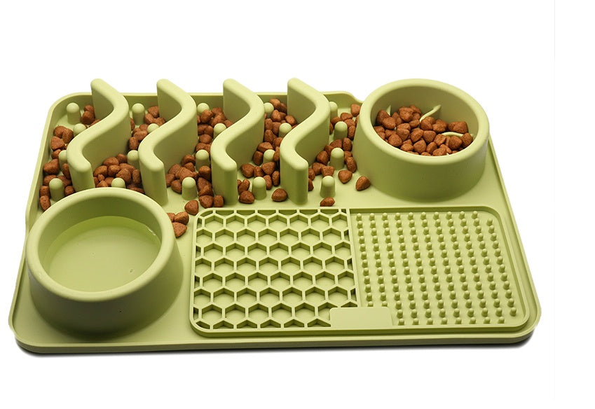 HKM-2634045 Multi-Functional Silicone Pet Licking Mat for Slow Feeding and Outdoor Use