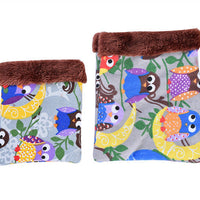 HKM-2667197 Cozy Arctic Velvet Sleeping Bag for Small Pets - Perfect for Hamsters, Squirrels, and More