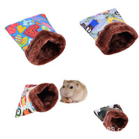 HKM-2667197 Cozy Arctic Velvet Sleeping Bag for Small Pets - Perfect for Hamsters, Squirrels, and More