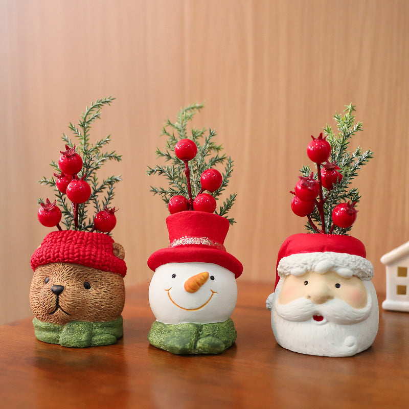 HKM-266835 Resin Christmas Ornaments - Santa Claus, Snowman, Bear & Faceless Old Man Decorations