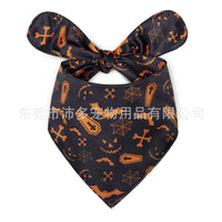 HKM-2695357 Halloween Triangle Dog Saliva Towel - Double Layer Polyester with Bat, Skull, and Pumpkin Designs