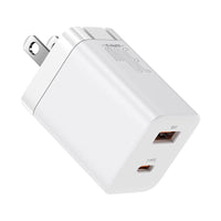 HKM-269715 30W USB Travel Charger for Mobile Phones, Input 220V, Output 12V, Compact Design