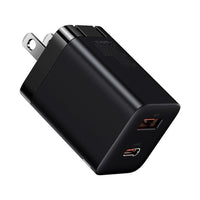 HKM-269715 30W USB Travel Charger for Mobile Phones, Input 220V, Output 12V, Compact Design